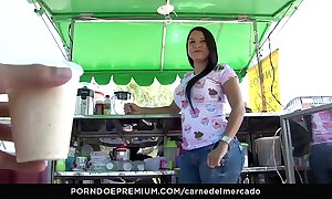 Carne del mercado - hawt curvy colombian sara r...