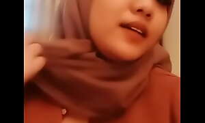 pulchritudinous hijab