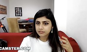 Camster - mia khalifa's cam loops on at the she's get-at-able